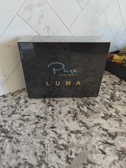 Luma Skin Therapy Wand New Sealed