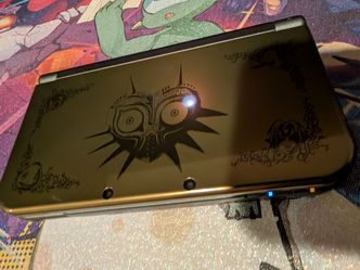 Nintendo 3ds xl Majora's mask edition