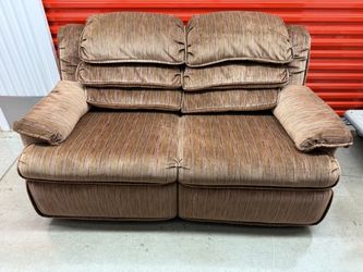 2-seat Couch Recliner