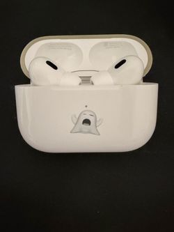 Airpods pro 2 with Lightning case