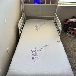 Kids Twin Bed W/storage