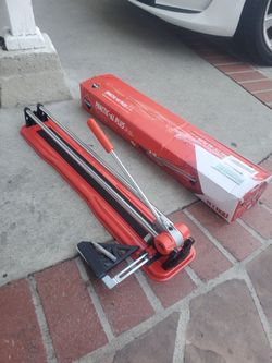 Rubi
24 in. Practic Tile Cutter with carbide scoring wheel blade
