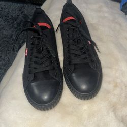 All Black Size 9 Levi’s  Tennis Shoe