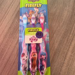 Firefly Pack of 3 Toothbrush For Kids 3+ $3 Each