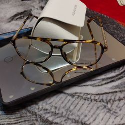 Michael Kors Glasses 🤓