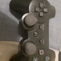 Used ps3 Controller (Fully Charged, But No Charger)
