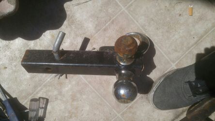 3 ball 1 book trailer tow hitch