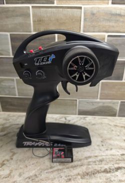 Traxxas TQi transmitter and receiver
