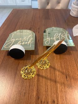 Wedding welcome table signs