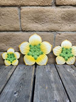 Set of 3, Plumeria Metal Flower Wall/Fence, Size 10"/8"/6" Indoor Outdoor Wall Hanging