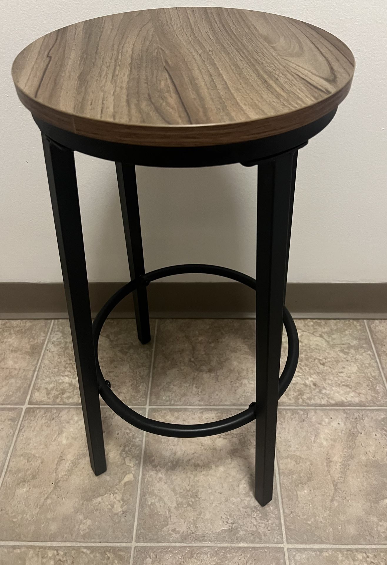 Industrial Style Stool With Metal Legs in Excellent Condition ~24” h x ~12” w - Great also as a small side table or plant