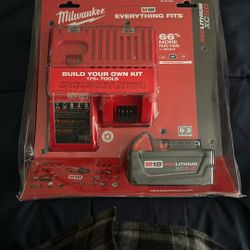 Milwaukee 5.0 Xc Battery And Charger (NEW)