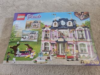 Lego 41684 Heartlake City Grand Hotel Friends NIB Unopened Brand New Emma Stephanie Amelia River