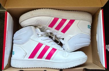 Adidas Sneakers Sz 5 Youth (7 women)