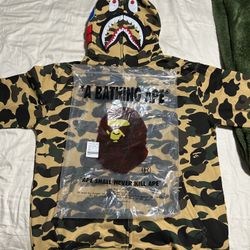 Bape Hoodie Large New