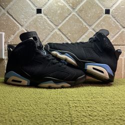 jordan 6 “UNC” -Size 10M -Rep insoles -Shoe palace receipt 🧾