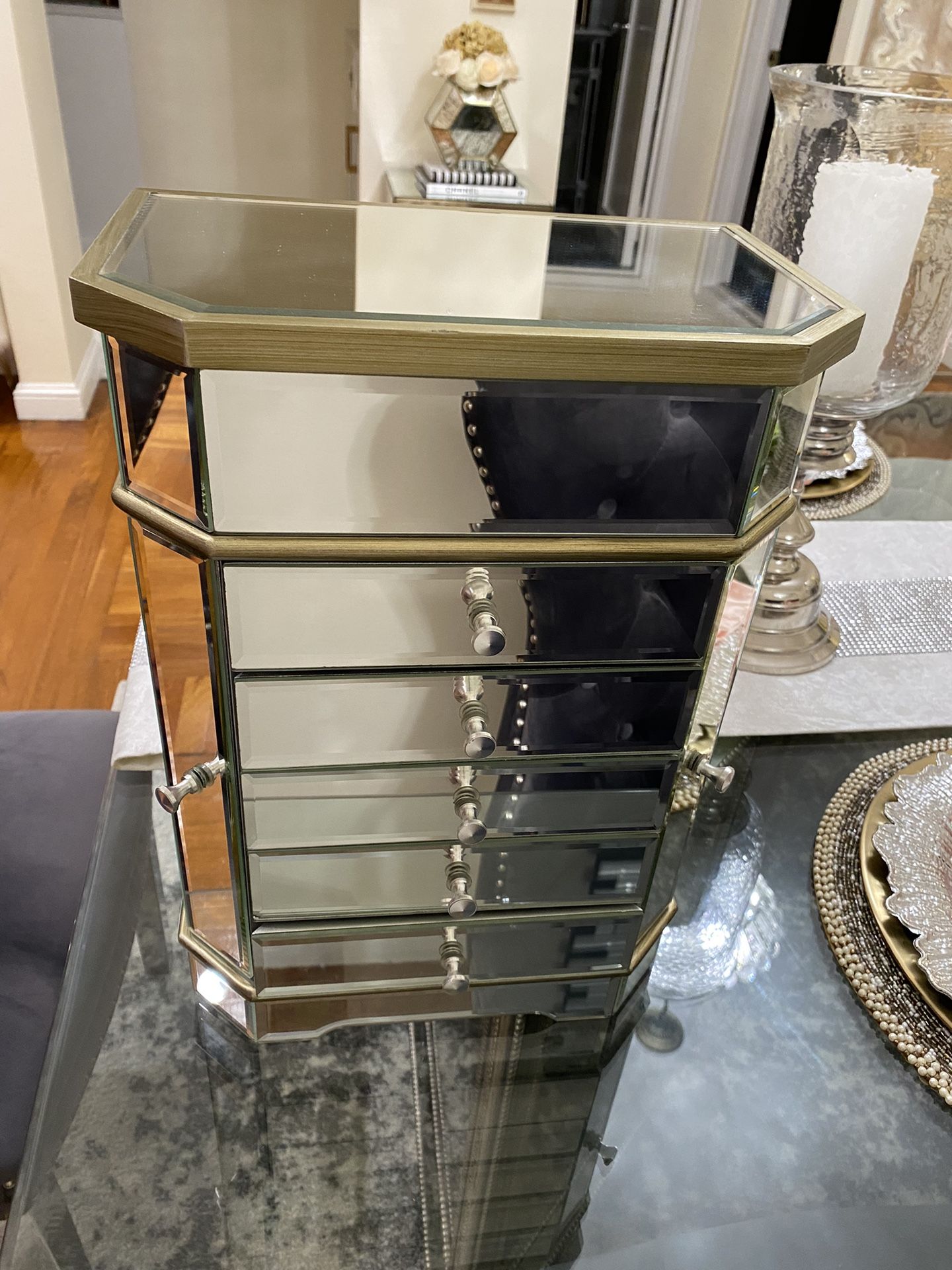 Pier 1 Imports Mirrored Jewelry Box - Gold/Champagne