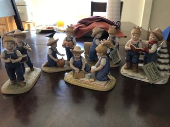 Home interiors figures