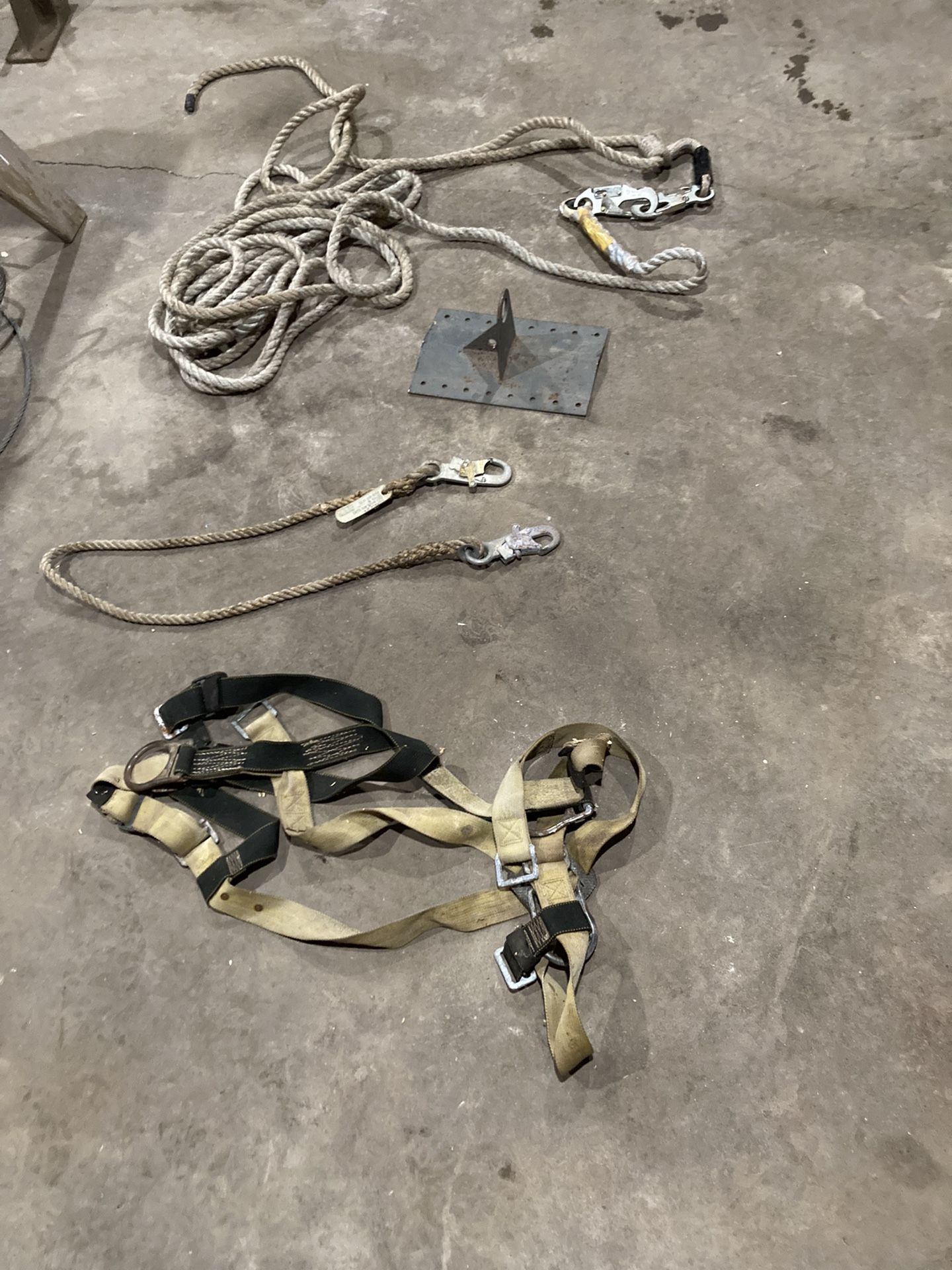 Roofing Harness, Roof Anchor/Jack, Rope With Clips