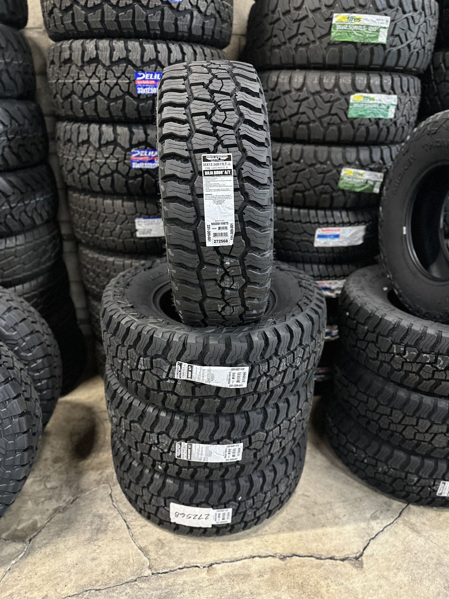 Mickey Thompson Baja Boss At 35x12 50r17