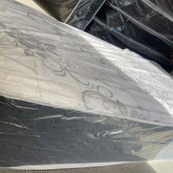 High Quality Mattress And Furniture Available! Same Day Or Next Day Delivery. Shop Now!