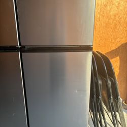 Brand New Bevoi Fridge