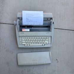 Brother GX-6750 Correctronic Electronic Typewriter Portable Works w/ correction