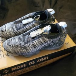 Nike’s Vapor Max Grey And White 