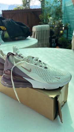 Women’s Nike air max 270