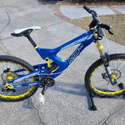 Like New Intense Racing M9 FRO FS Downhill Mountain Bike Bicycle - Any offer over $1500 please