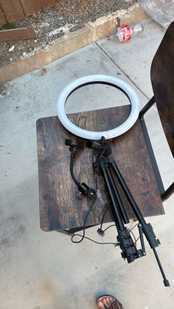 Ring light