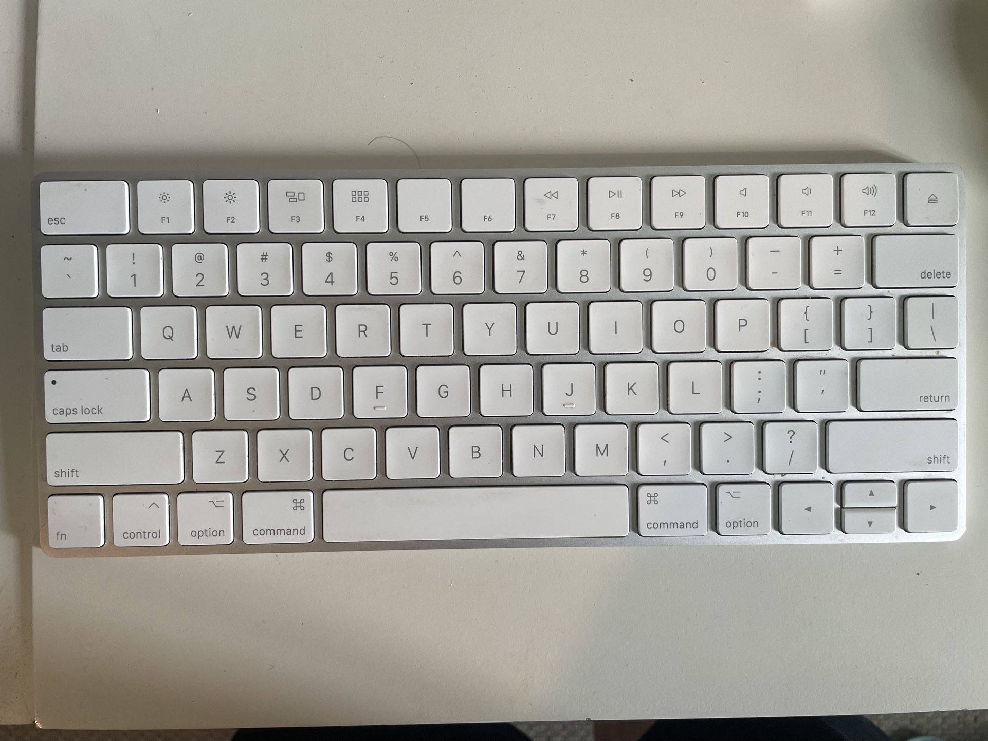 Apple A1644 Magic Magic Wireless Keyboard No Cable