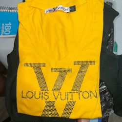Women shirts