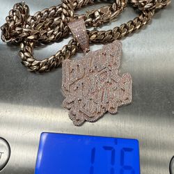 VVS Simulated Diamonds (CZ) PVD 14K Rose Gold Plating pendant and necklace 🔥🔥🔥