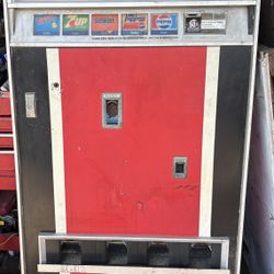 Vintage Choice-Vend Pepsi Machine CVC-224 w/bottle opener (no key)