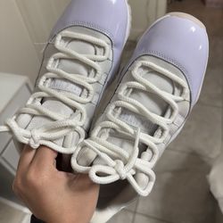 Woman Jordan 11s