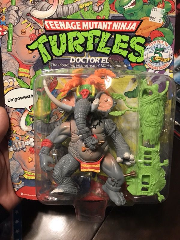 Doctor El ninja turtle toy still sealed on card. Collectible and rare!