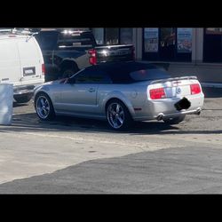 2005 Ford Mustang
