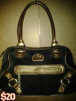 City Unltd black purse -$20