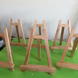 Easels