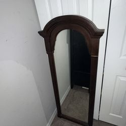 Antique Solid Wood Arched Mirror – Vintage Federal Style
