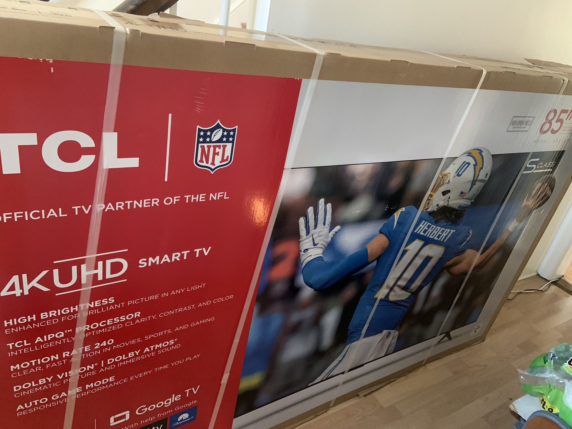 TCL 85" Q CLASS 4K UHD HDR QLED SMART TV WITH GOOGLE TV
