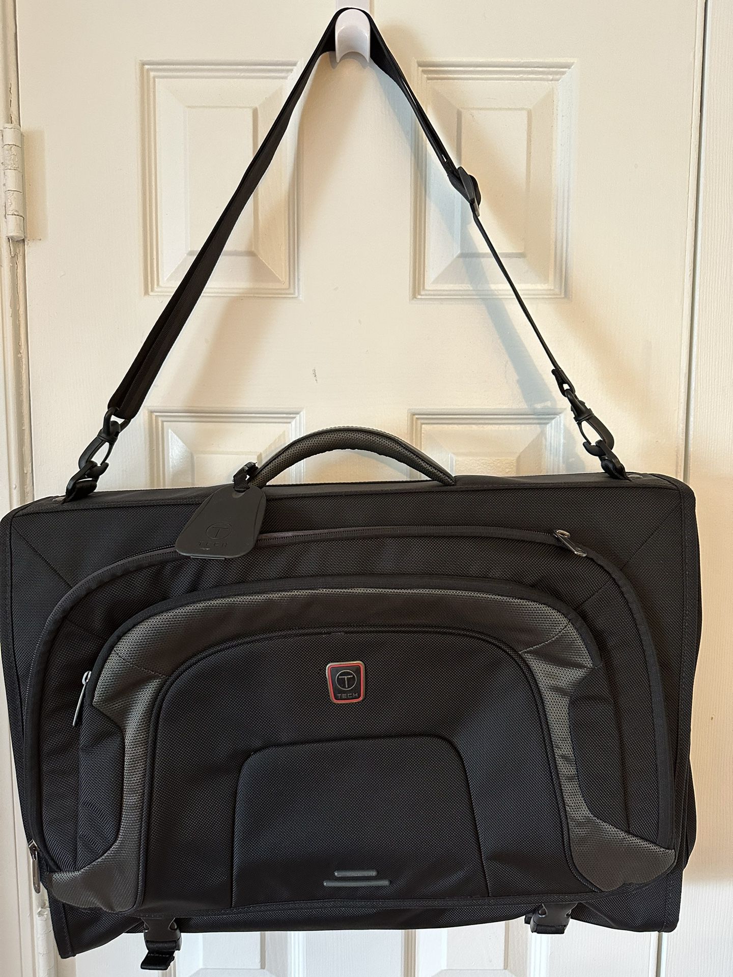 Tumi T-Tech Tri Fold Carry On Garment Bag for Sale Palm Beach FL -