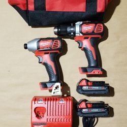 Milwaukee M18 1/2 Drill Driver Kit 