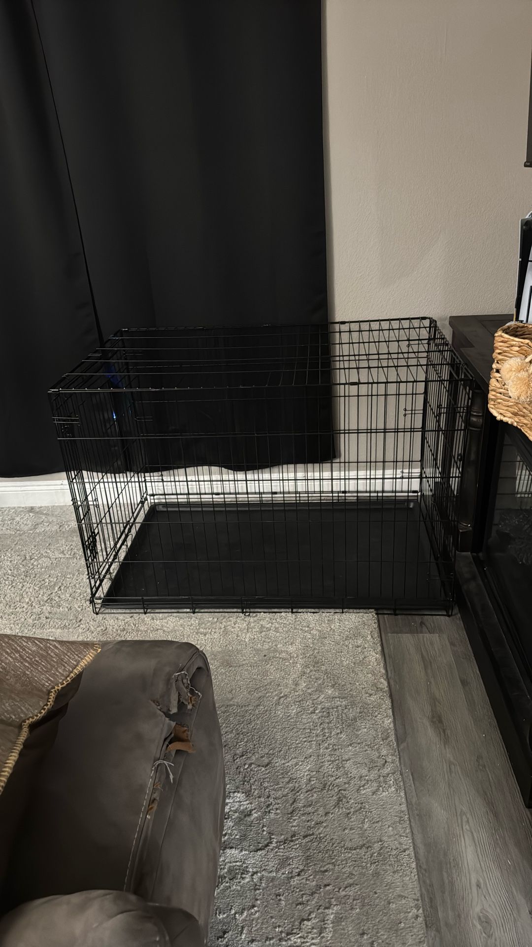 Large Dog Kennel