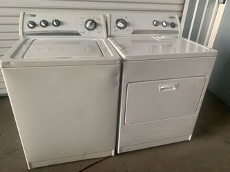 Whirlpool Washer and Dryer Set