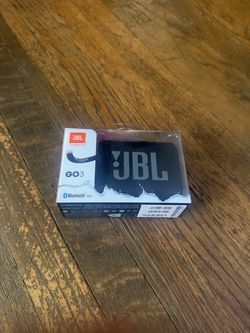 JBL Go 3 - Portable Mini Bluetooth Speaker, big audio and punchy bass, IP67 waterproof and dustproof, 5 hours of playtime, speaker for home, outdoor a