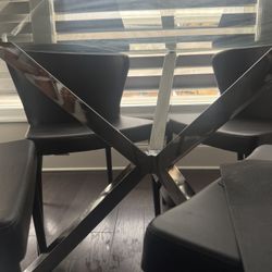 Modani 4 Piece Dining Table Set 