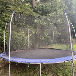 Trampoline 