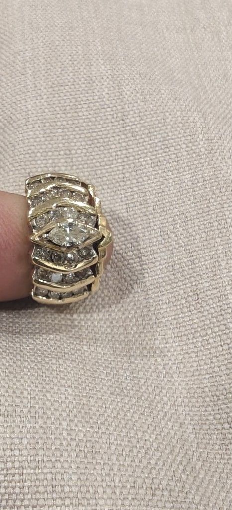 14 K Gold Wedding Ring Set 6.3 G